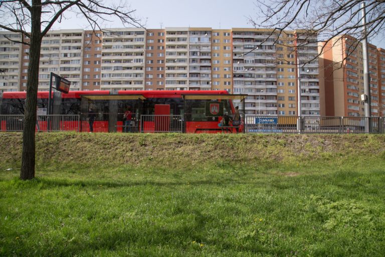Petržalka, električka
