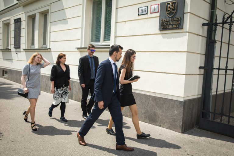 INICIATÍVA: Stretnutie s predsedom vlády SR
