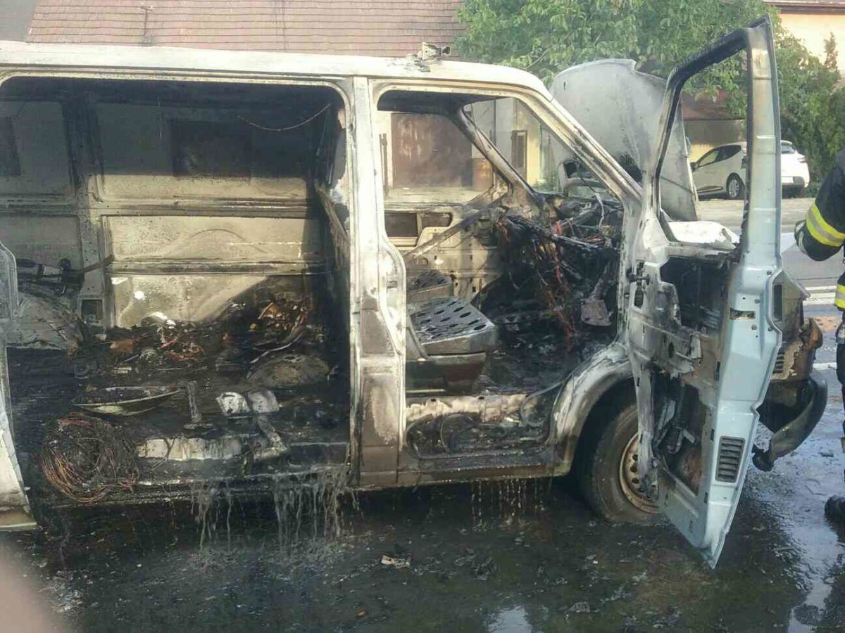 HASIÈI: Poiar dodávky na Raèianskej ulici