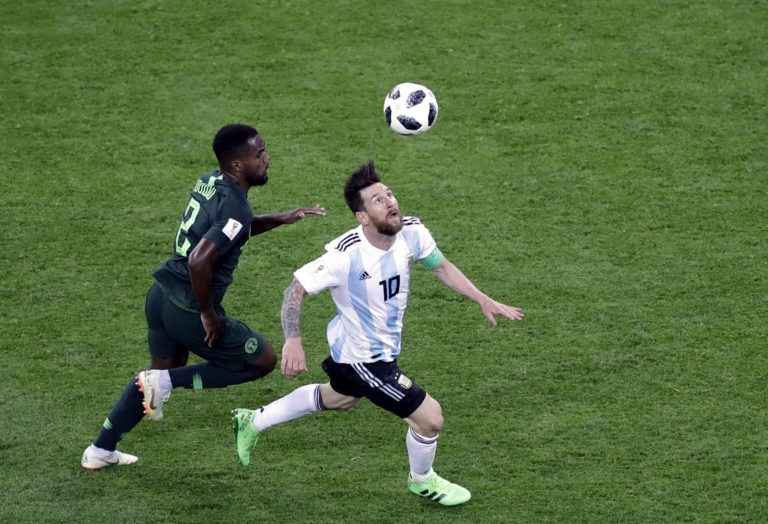 Bryan Idowu, Lionel Messi