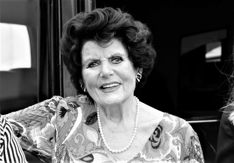 Eunice Gayson