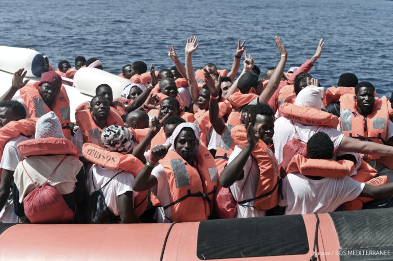 Migranti, utečenci