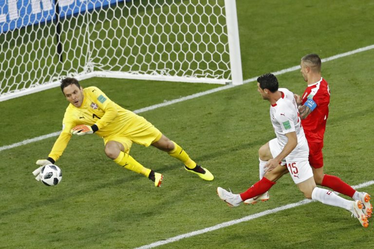 MS vo futbale 2018: Srbsko - Švajčiarsko