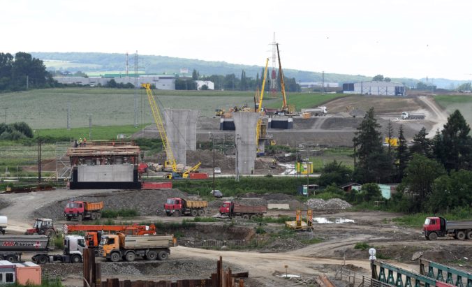 DOPRAVA: Kontrolný deò na stavbe D1 v Preove