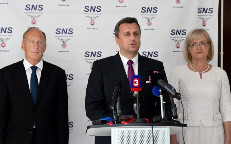 Paška, Danko, Smolíková
