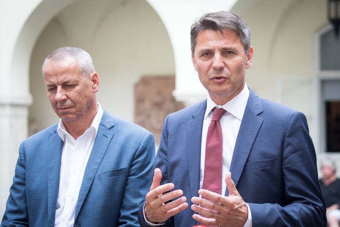 Nosko, Nesrovnal