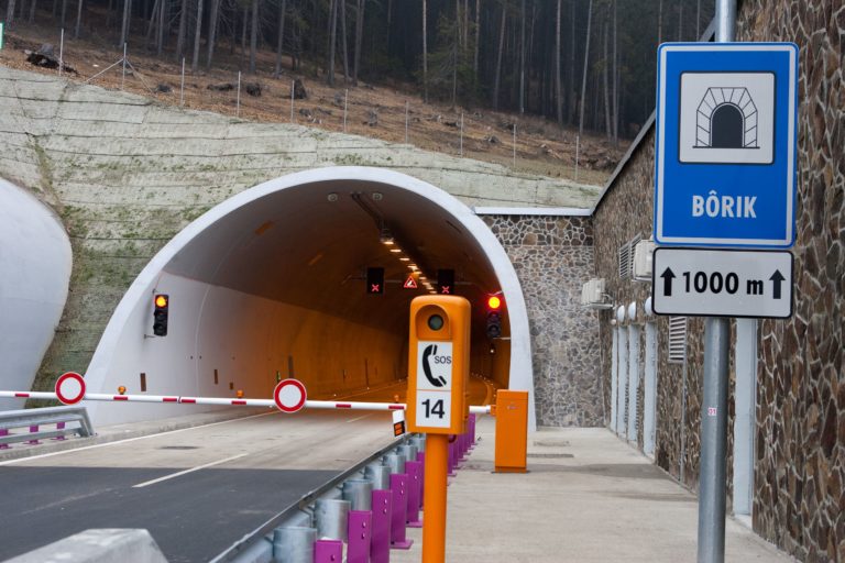 Tunel Bôrik