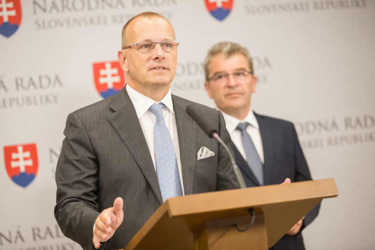 Sme rodina, Boris Kollár