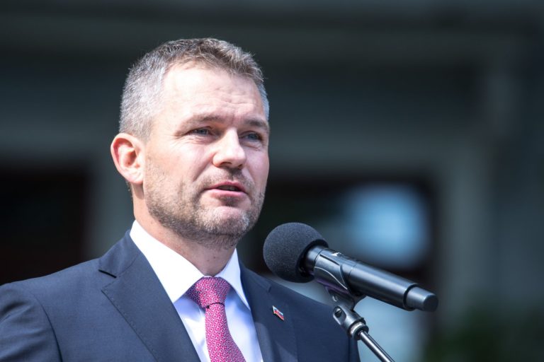 Kladenie vencov k 74. výročiu SNP