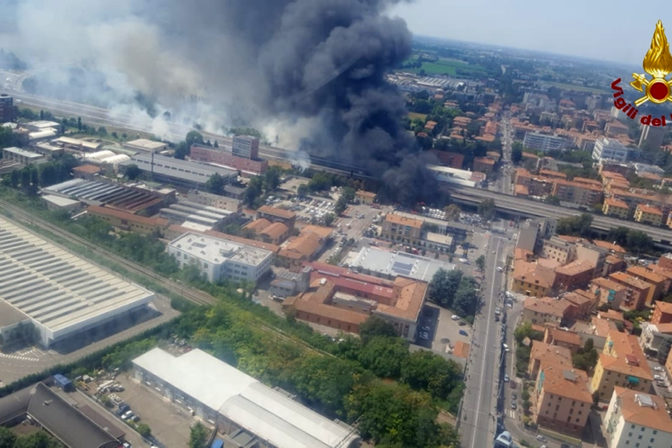 Výbuch, diaľnica, Bologna