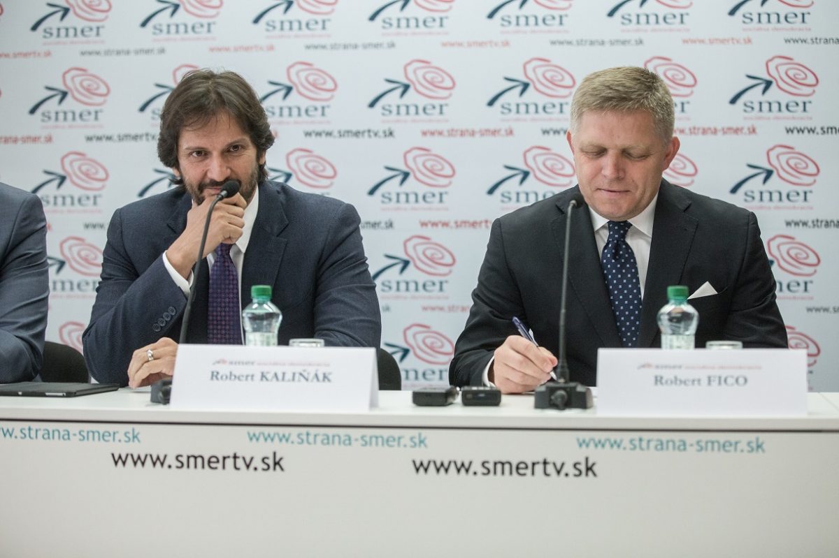 Podpredseda strany Robert Kaliňák a predseda strany Robert Fico
