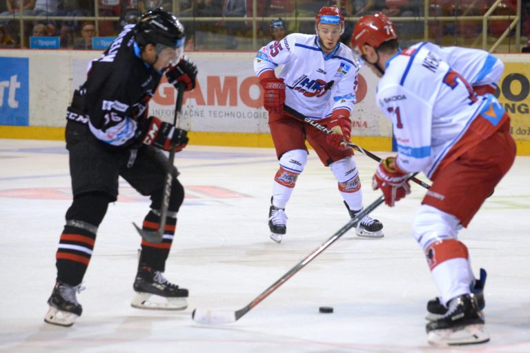 HOKEJ TL: Banská Bystrica - Liptovský Mikuláš