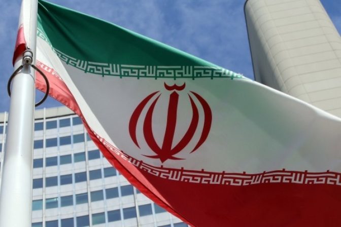 Irán