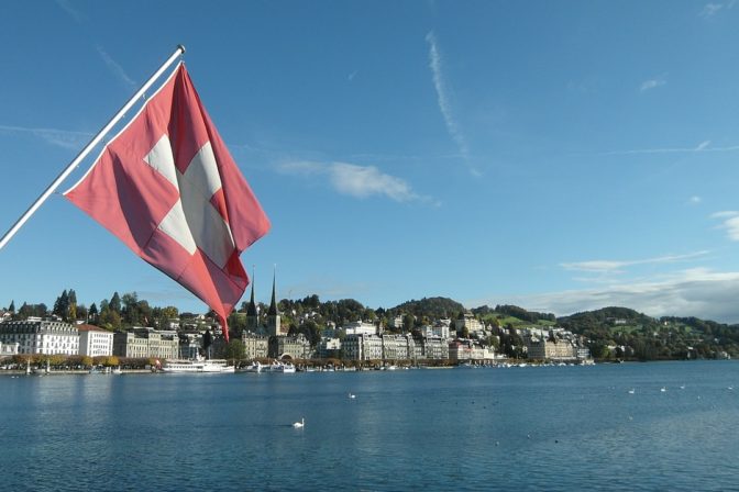 Lucerne 197179_1280.jpg