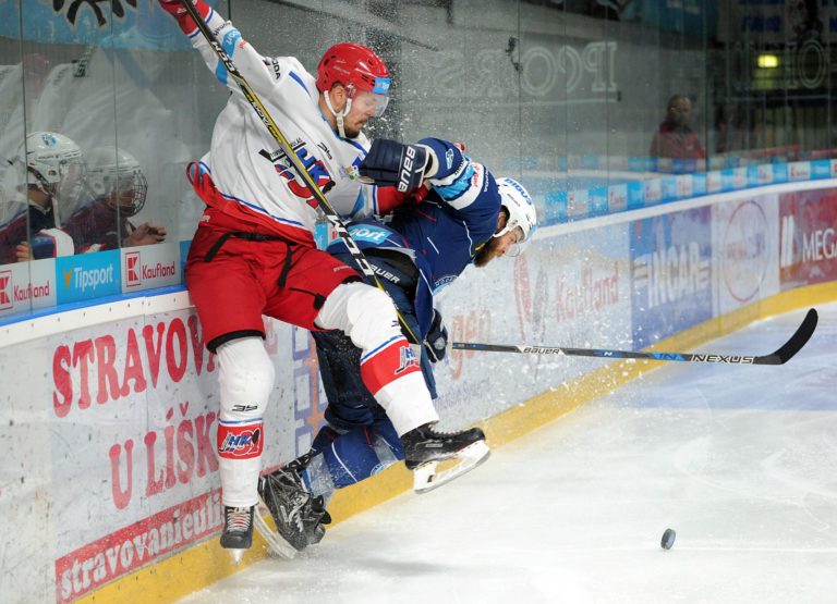 HOKEJ TL: Nitra - Liptovský Mikulá