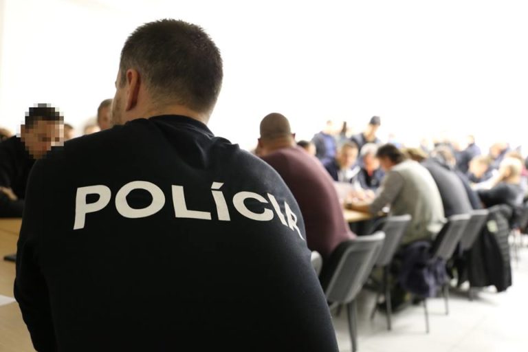 polícia, NAKA