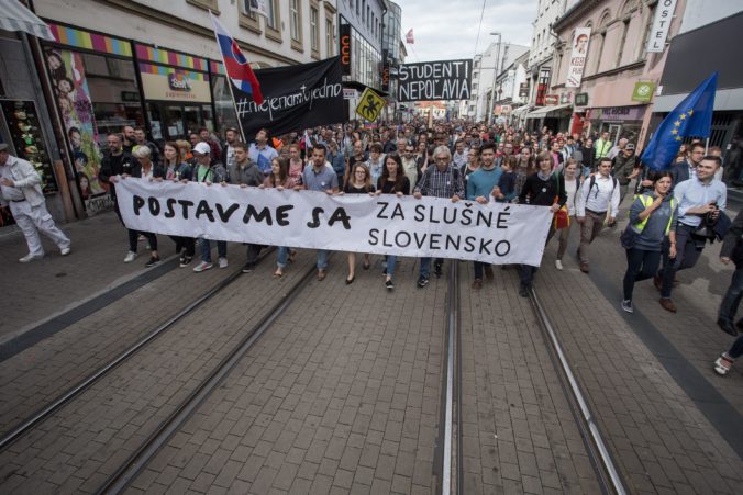ZHROMAŽDENIE: Za slušné Slovensko v Bratislave