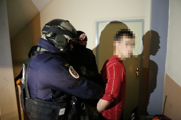 NAKA zadržala podozrivých z úkladnej vraždy