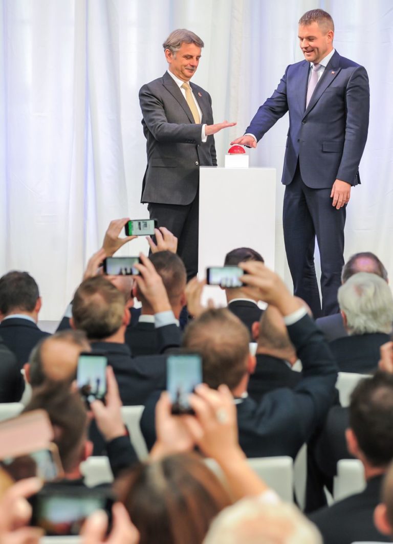 Jaguar Land Rover, Peter Pellegrini