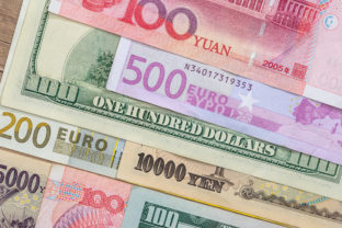 Dolár, euro, yuan, yen