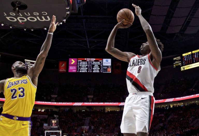Al Farouq Aminu, LeBron James