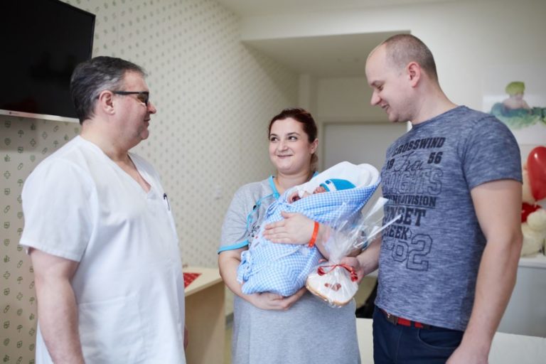 Raz mesacne budu mat buduce mamicky prilezitost opytat sa primara na vsetko co ich zaujima..jpg