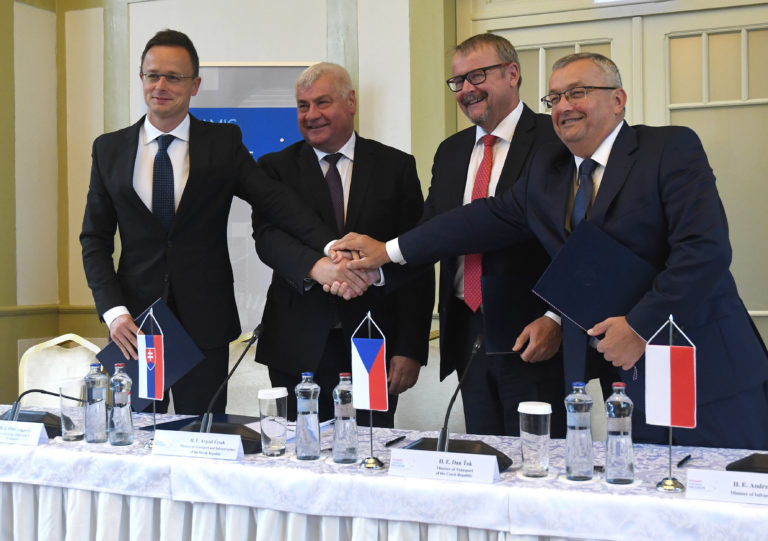 DOPRAVA: Ministri V4 podpísali deklaráciu