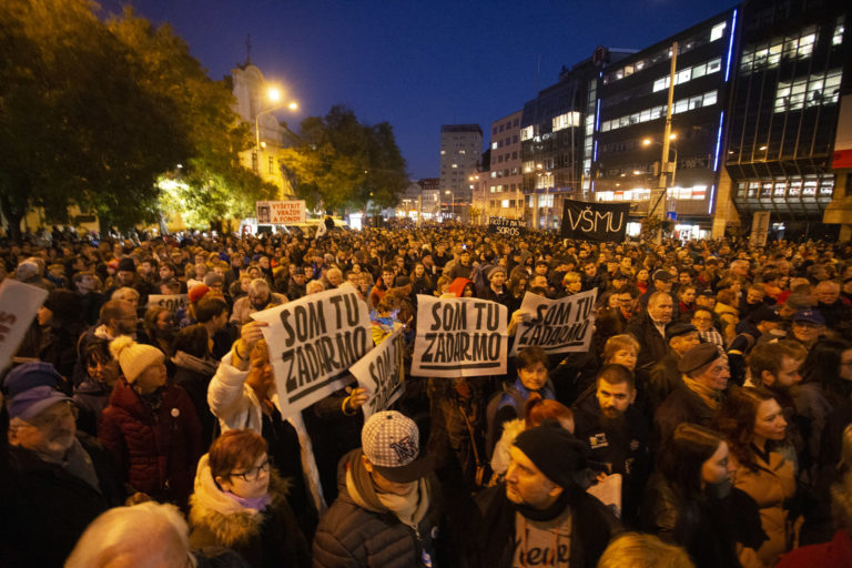 PROTEST: Za slušné Slovensko v Bratislave