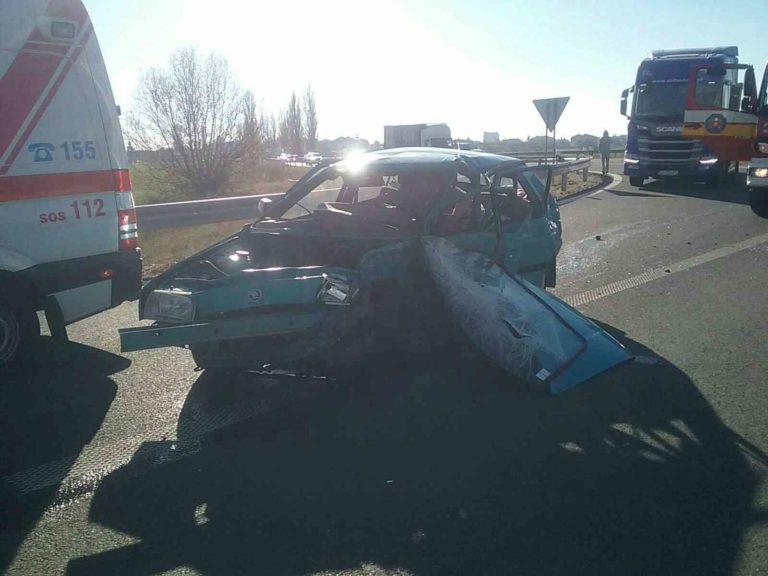 dopravná nehoda, Sládkovičovo