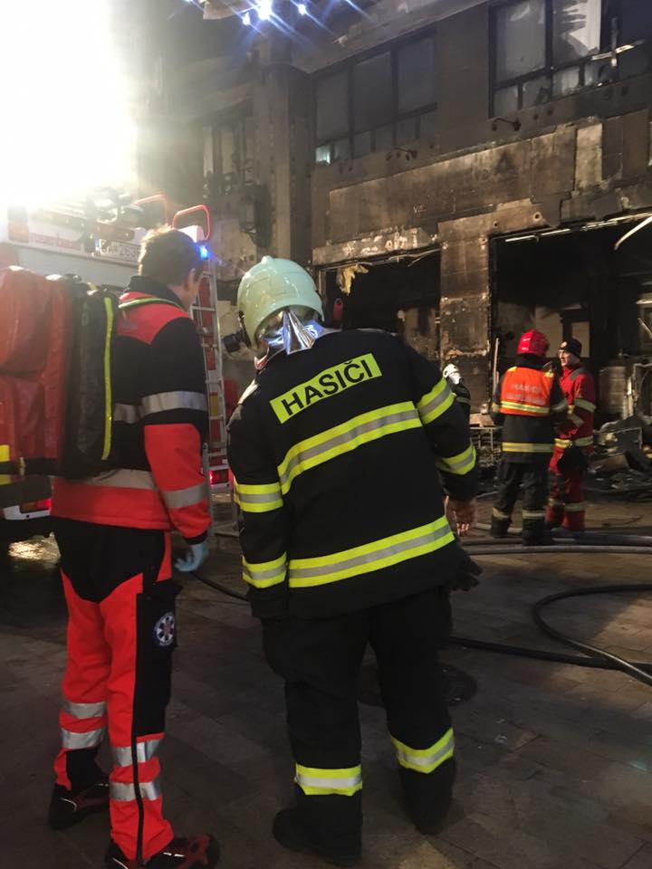 požiar - Vianočné trhy Bratislava