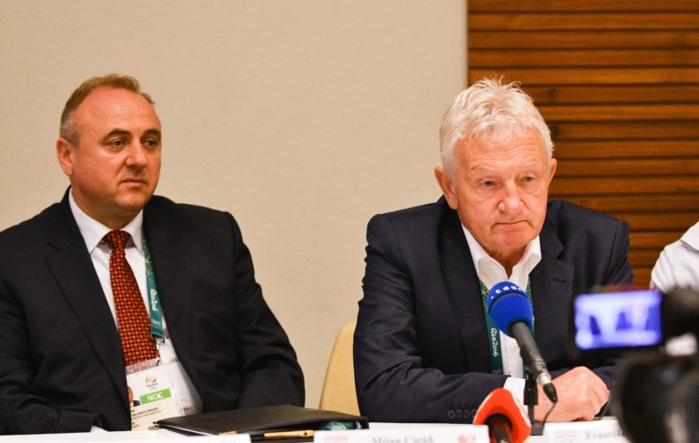 Milan Cigáň, František Chmelár