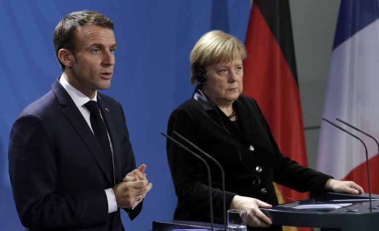 Emmanuel Macron, Angela Merkelová