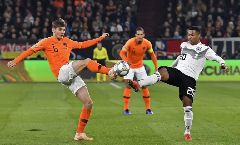 Marten de Roon, Serge Gnabry