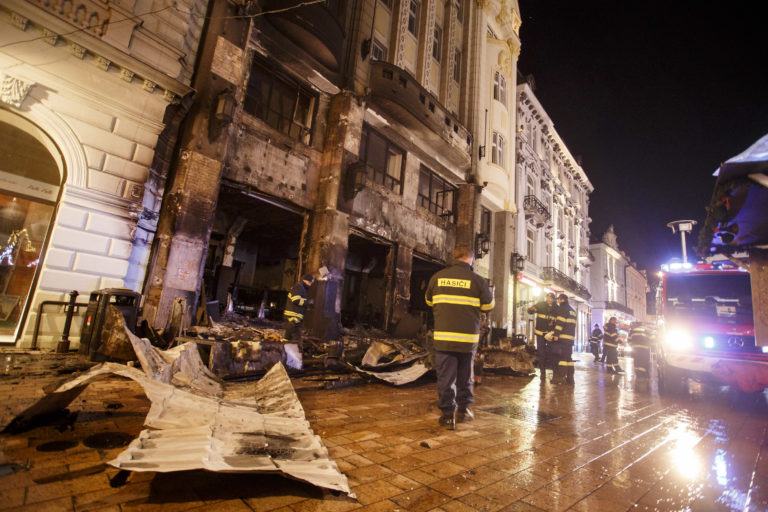 Požiar - Vianočné trhy Bratislava