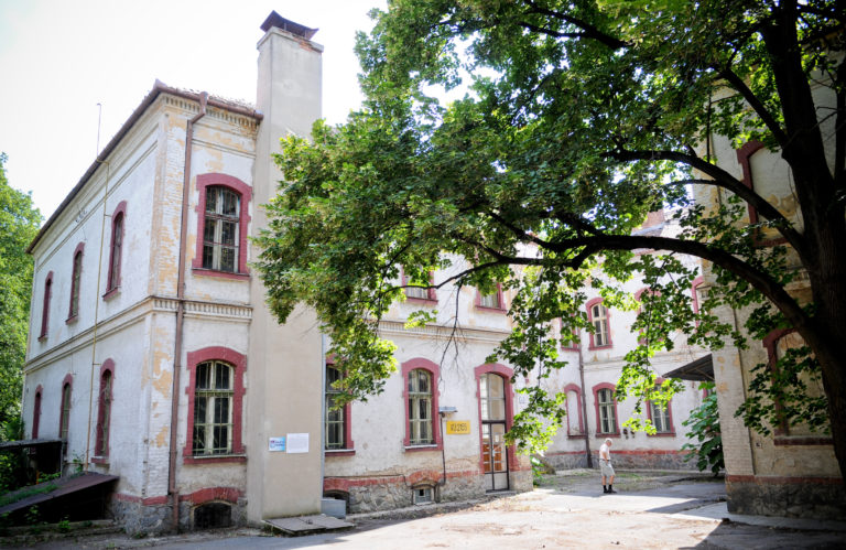 kasárne, Nitra