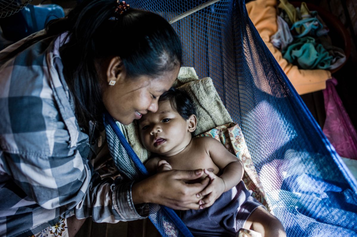 Prenos vírusu HIV z matky na dieťa sa darí zastaviť až v 98% prípadoch ...