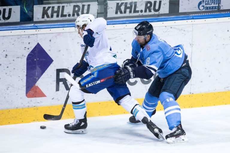 Nikita Mikhailis, Michal Sersen