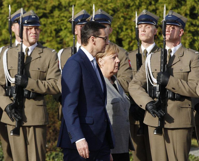 Mateusz Morawiecki, Angela Merkel