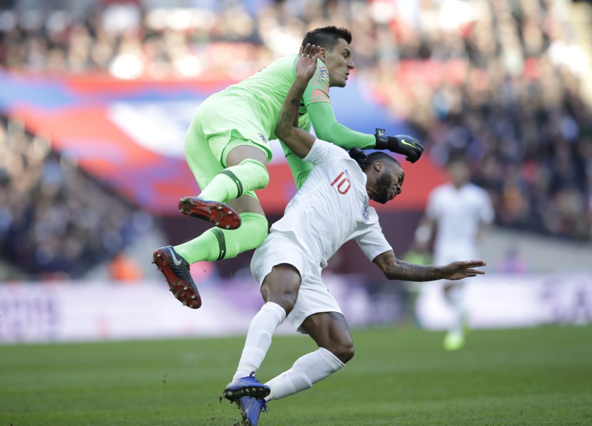 Raheem Sterling, Lovre Kalinič