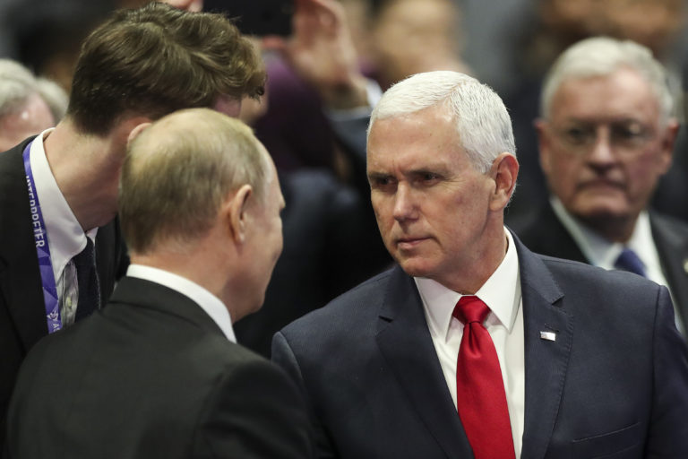 Mike Pence, Vladimir Putin