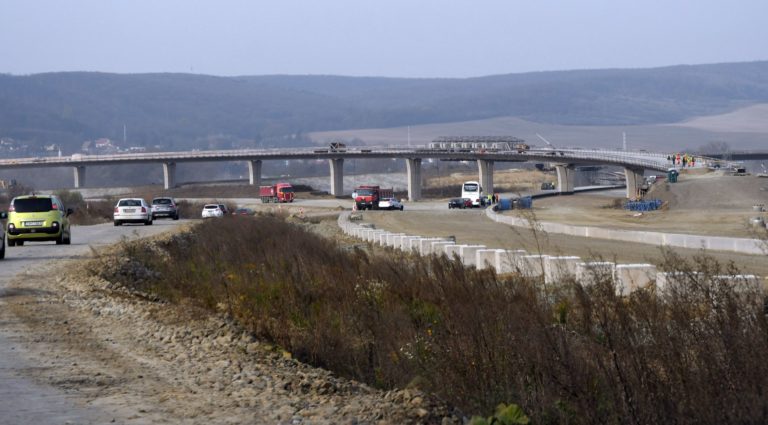 Výstavba úseku D2 Budimír - Bidovce