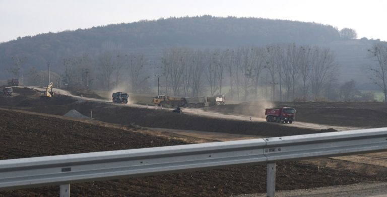 Výstavba úseku D2 Budimír - Bidovce