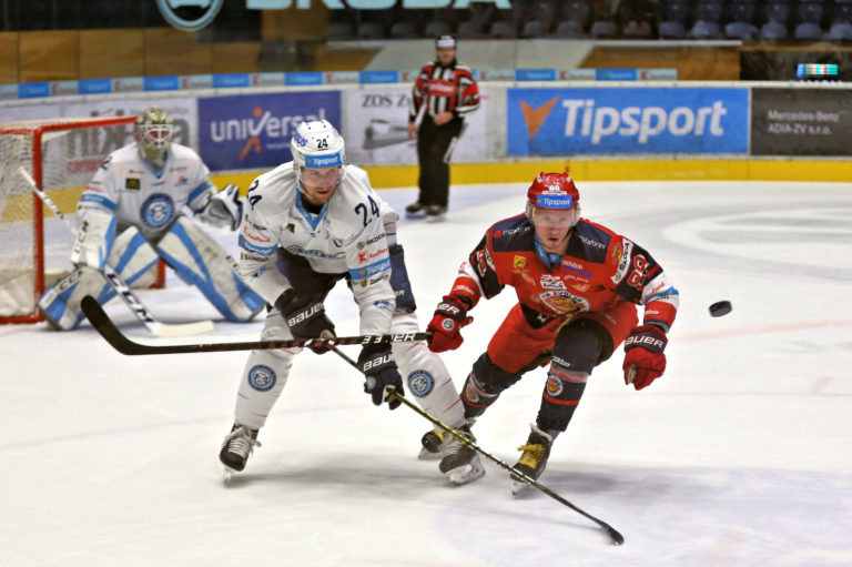 Tipsport liga, Nathan Lawson, Branislav Mezei