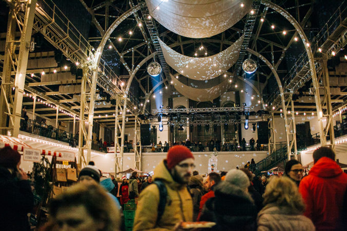 BRATISLAVA: Vianočný Dobrý trh na Námestí SNP