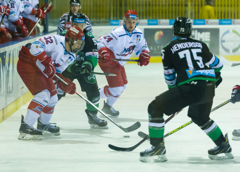 Tipsport liga, Maroš Piatka, Martin Jakúbek, Patrik Števuliak, Mathieu Tomas Henderson, MHC Mikron Nové Zámky, MHk 32 Liptovský Mikuláš