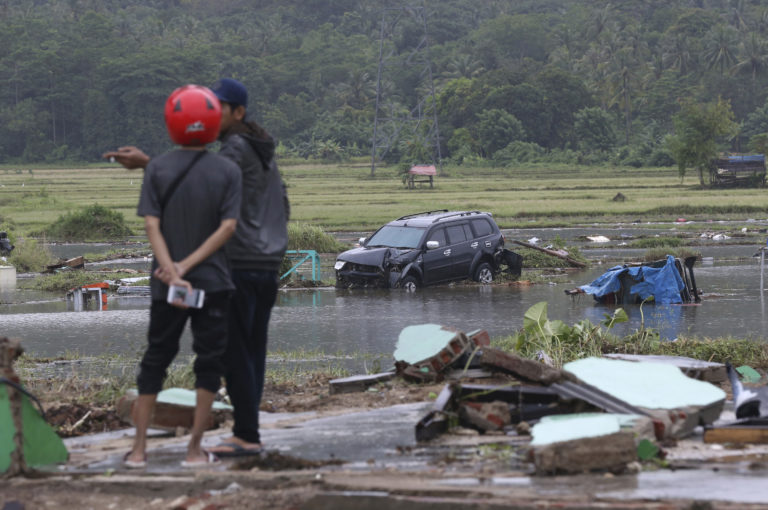 Indonézia, výbuch sopky, tsunami, cunami