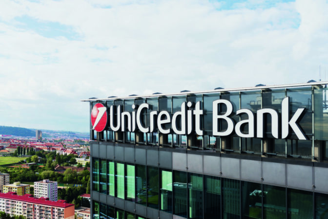 UniCredit