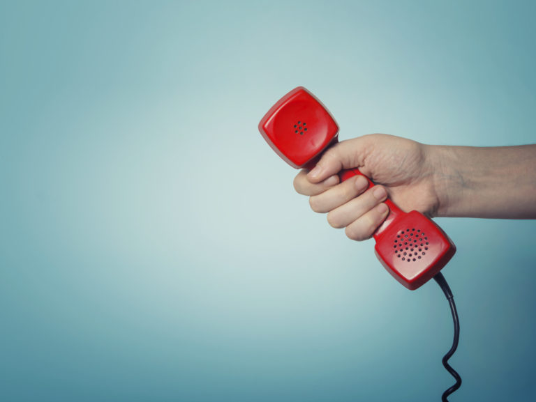 telefón