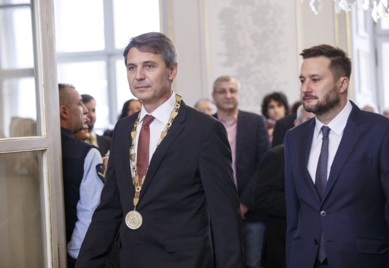 Ivo Nesrovnal, Matúš Vallo