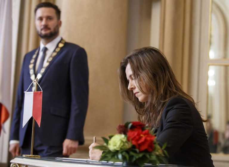 Matúš Vallo, Zuzana Aufrichtová